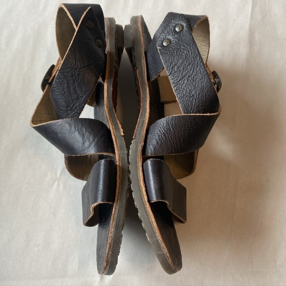 Fly London Leather Sandals 7 - Picture 2 of 7